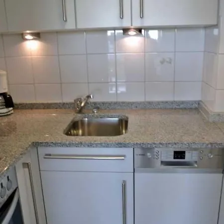 Duenenburg Apt 36 ווסטרלנד