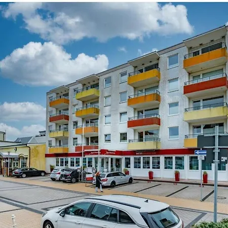 Duenenburg Apt 36 ווסטרלנד